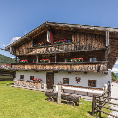 Ein Rundgang im Heimatmuseum Sixenhof gibt Einblick in das frühere Leben auf einem typischen Tiroler Bauernhof.