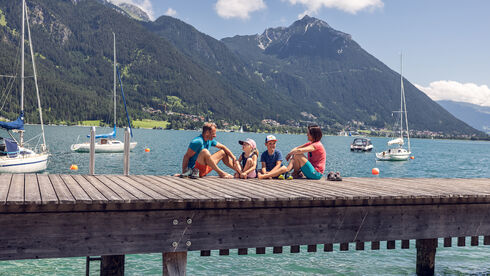 familie-pertisau-achensee-seeufer-1.jpg