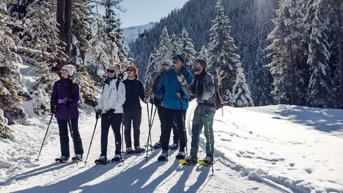 achensee-schneeschuhwandern-winterwanderprogramm-karwendel.jpg