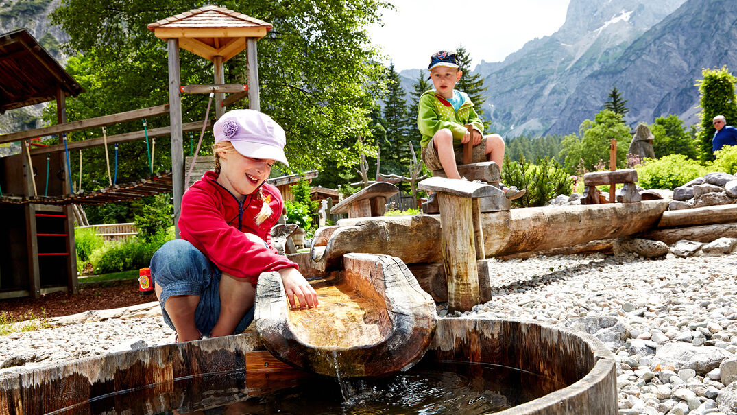 Spielplatz bei der Gramai Alm Spielplatz bei der Gramai Alm in den Karwendeltälern in Pertisau.