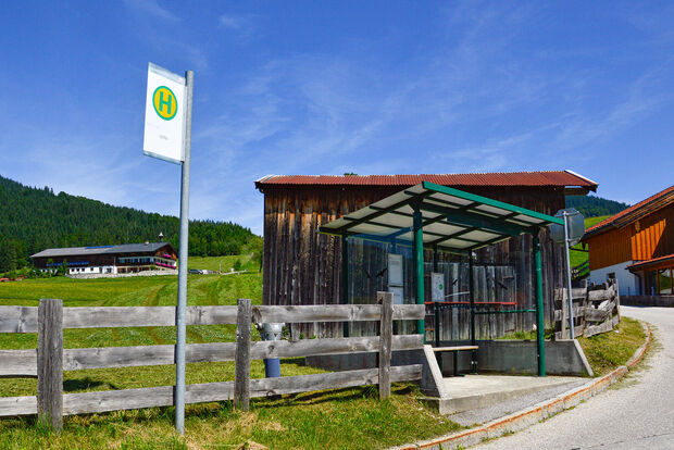 A bus stop in Steinberg am Rofan in summer.