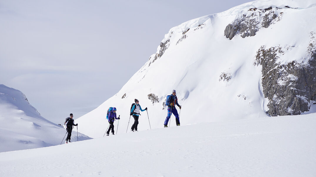 Skitourengehen im Rofan am Achensee Eine Skitour inmitten der Winterlandschaft des Rofangebirges ist ein besonderes Erlebnis.