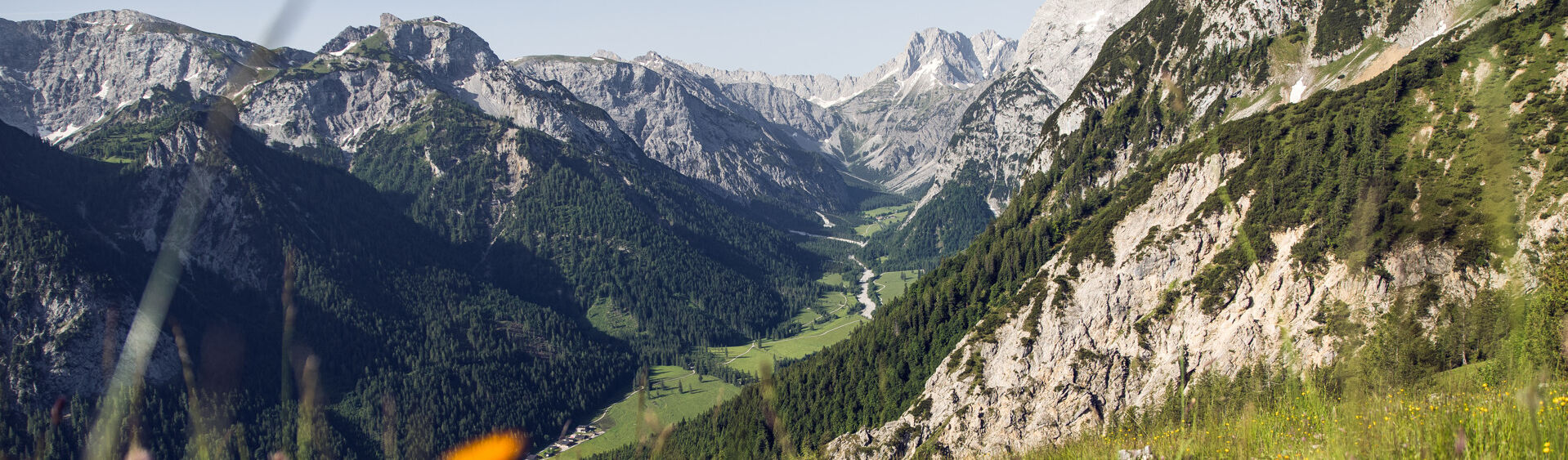 The view over the Karwendel mountains is a delight for nature loving explorers.