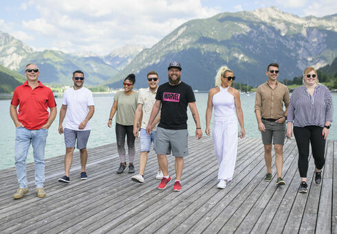 Group photo taken on the pier in Maurach am Achensee.