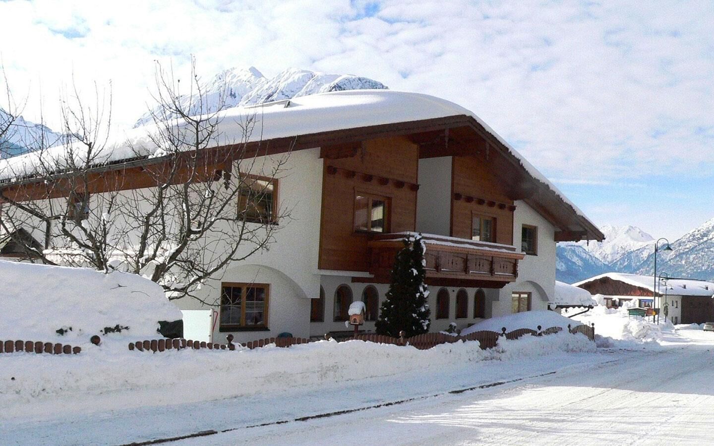 Haus-Gruber-Winter.jpg