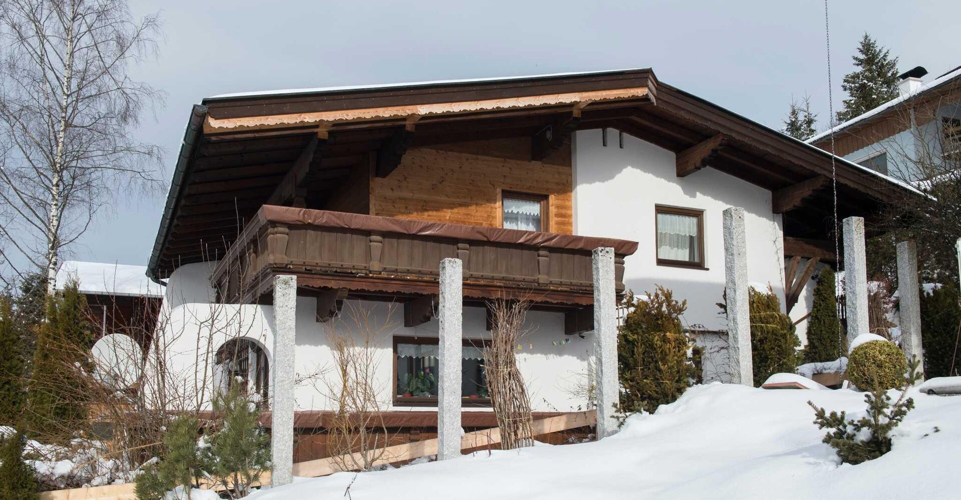 Aussenansicht-Winter.jpg